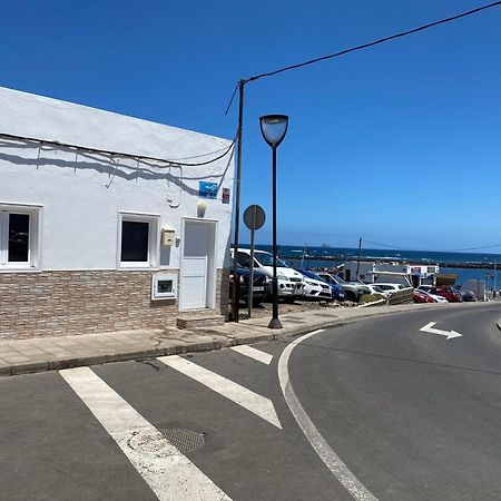 Mirador Del Muelle House Vandrerhjem Orzola Eksteriør bilde